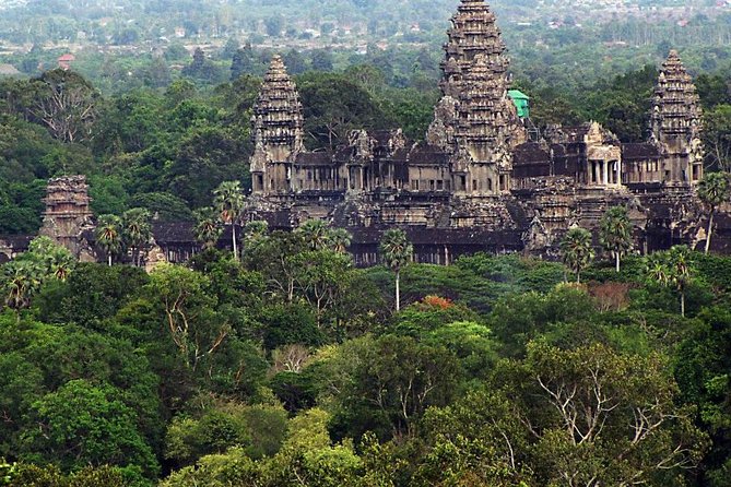 Shared Tour to Angkor Wat, Bayon and Ta Prohm Temples - The $35 price needs a closer look
