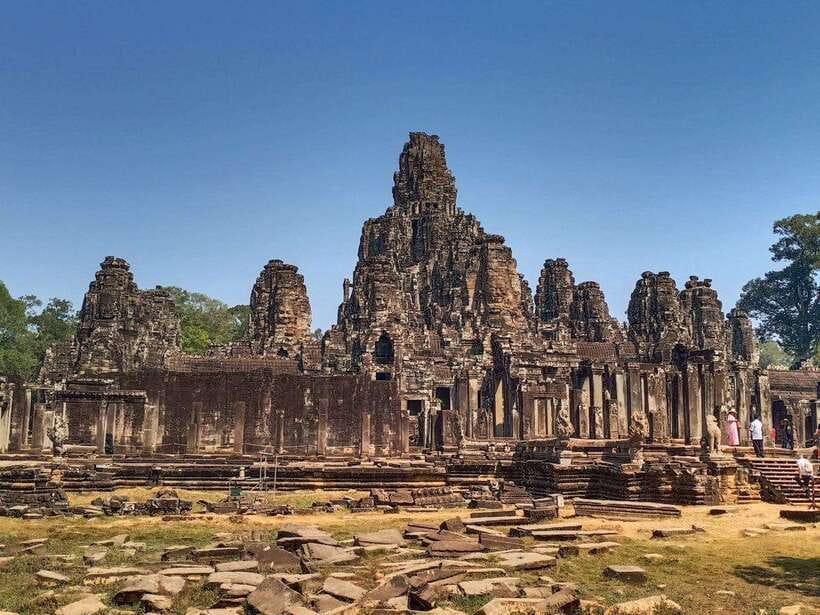 Sharing Trip to Angkor Temple with sunset - Ta Prohm: roots, ruins, and the day’s best atmosphere