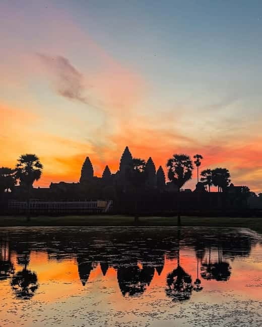 Siem Reap: 2-Day Private Angkor Wat & Angkor Temples Tour - Guides, languages, and the value of a private group