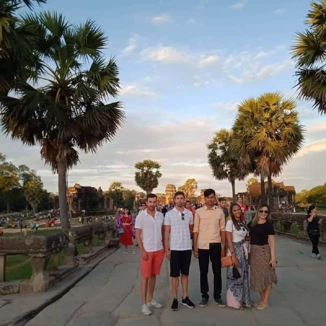 Siem Reap: 2-Day Private Angkor Wat & Angkor Temples Tour - Who will get the most from this tour