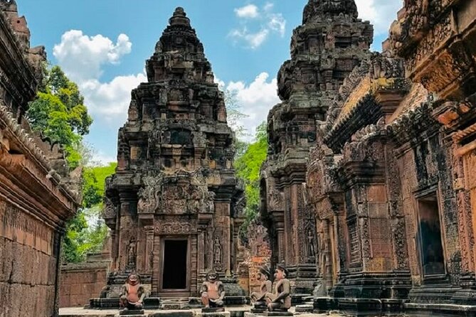 Siem Reap 2-Day Private Angkor Wat Tour with Sunrise - What the $135 price really covers