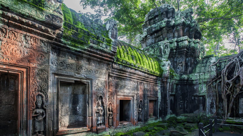 Siem Reap: 2-Days Angkor Wat with Sunrise Small-Group Tour - Angkor Thom, Bayon, and the carved faces