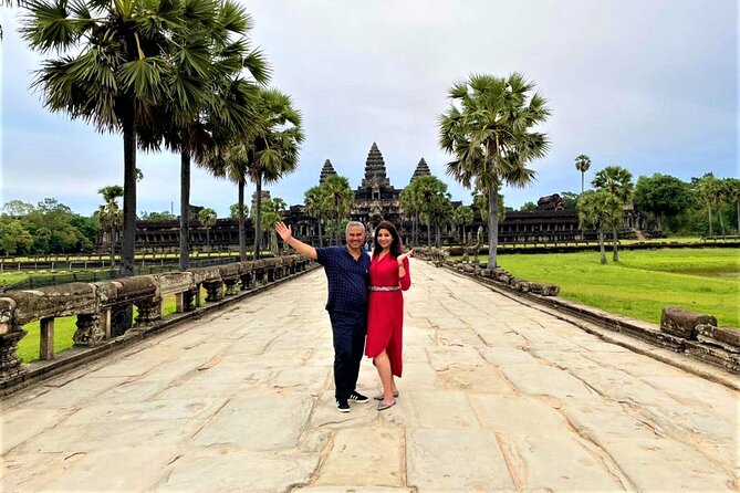 Siem Reap 2 Days Private Tour Angkor Wat and Floating Village - Angkor Wat needs more than a quick photograph