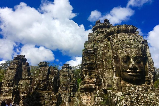 Siem Reap 2 Days Private Tour Angkor Wat and Floating Village - Wat Preah Prom Rath adds local religious life