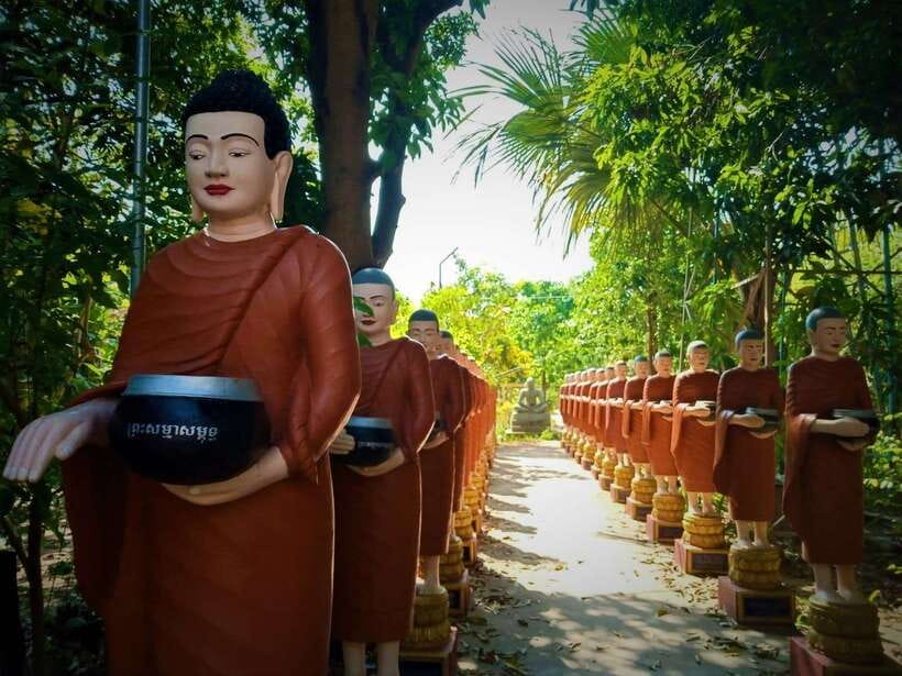 Siem Reap: 3-Hour Behind-the-Scenes Tuk-Tuk Tour - French-Colonial streets and Siem Reap’s South Side