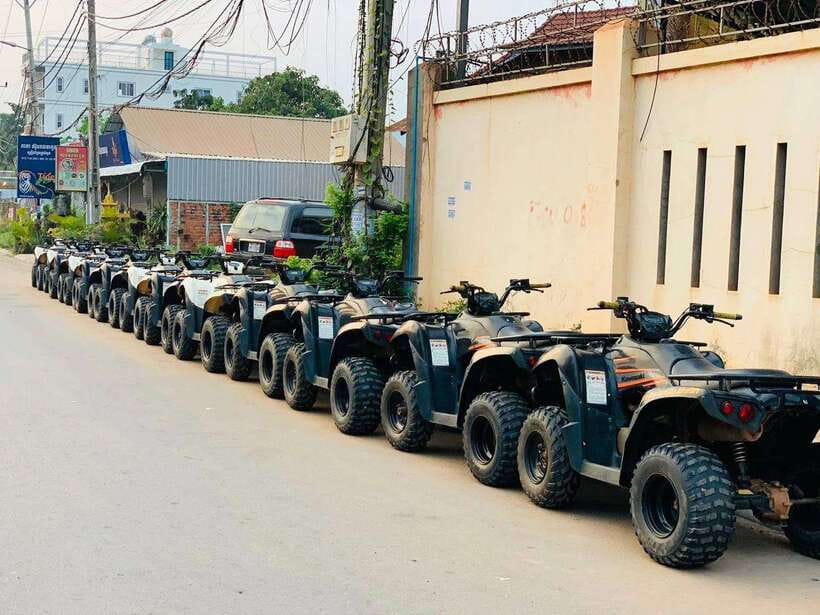 Siem Reap: 4-Hour Countryside Quad Bike Tour - Local markets and Cambodian leather carving