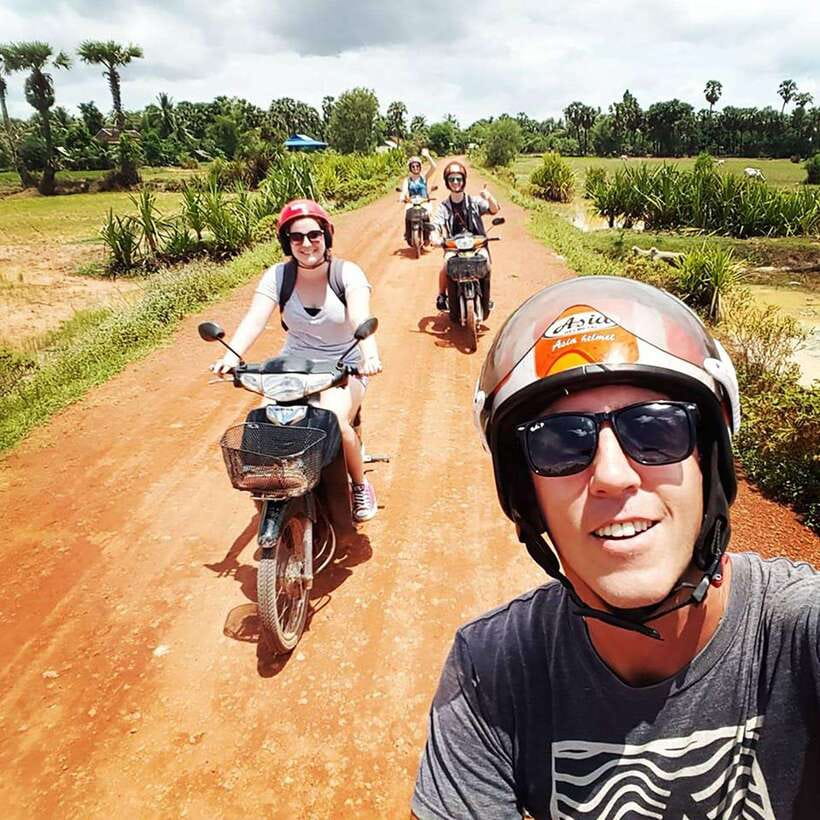 Siem Reap: 6-Hour Easy Rider Motorbike Tour - Red Clay Roads Through Siem Reap Province