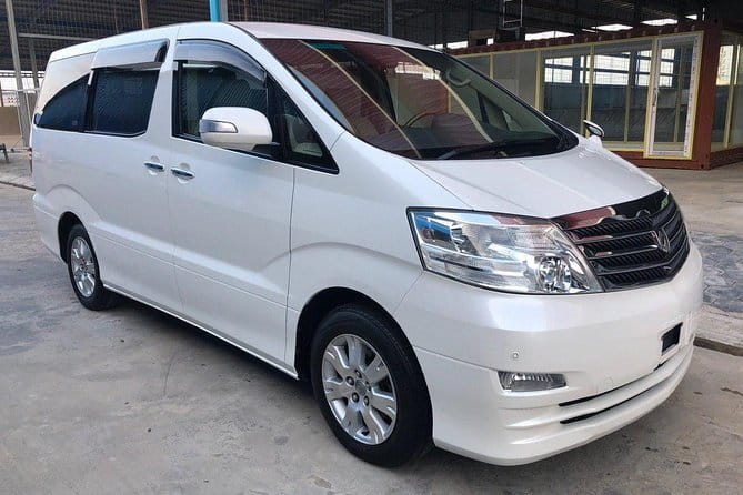 Siem Reap Airport Taxi Transfer - City Center Hotels - A calm first half-hour in Siem Reap