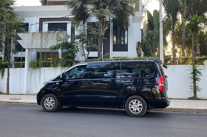 Siem Reap Airport Transfer with Fast Track Immigration Service - Carry-on help for the first airport walk