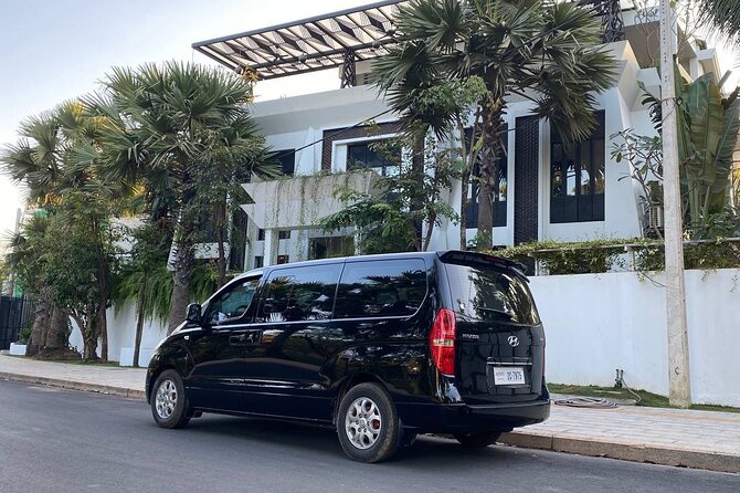 Siem Reap Airport Transfer with Fast Track Immigration Service - Priority immigration and customs without the usual guesswork
