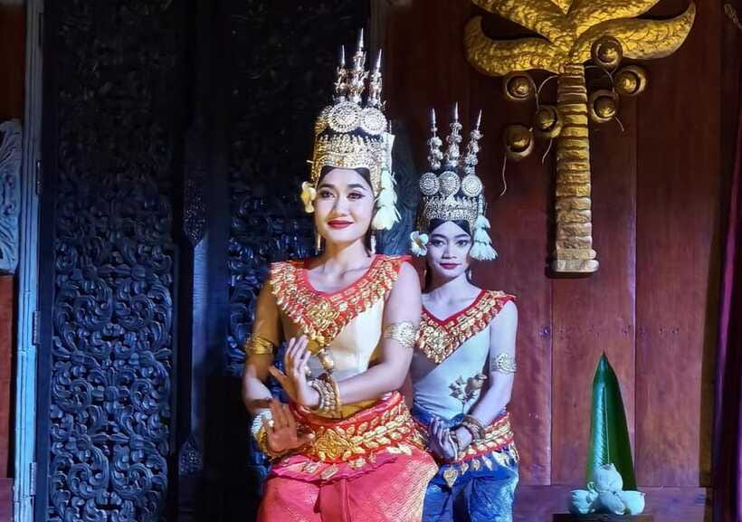 Siem Reap: Amazon Angkor Buffet Traditional Fairy Dance Show - Planning the evening without overcomplicating it