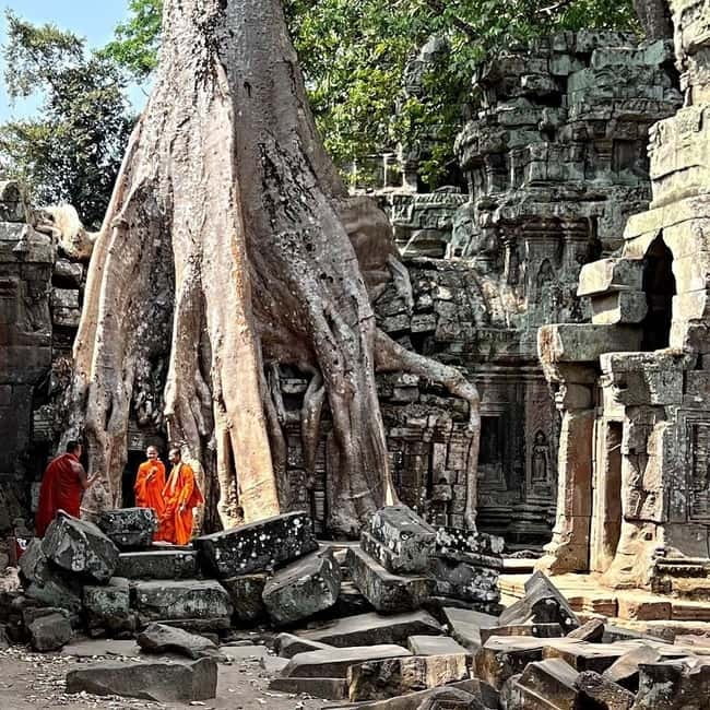 Siem Reap: Angkor 1-Day Private Tour with Sunset or Sunrise - Comfort, clothing, and the practical limits