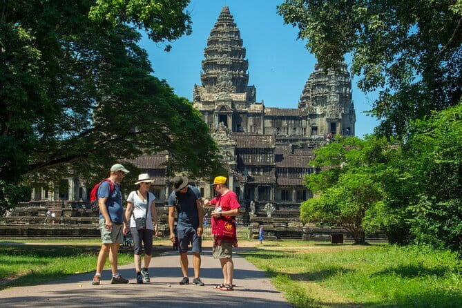Siem Reap Angkor International Airport Transfer or Pick-Up - Booking, cancellation, and practical limits