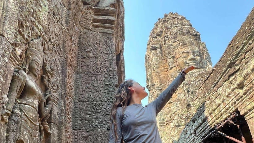 Siem Reap: Angkor Sunrise 1- or 2-Day Guided Temples Tour - Day one: Pre Rup and the road to Banteay Srei