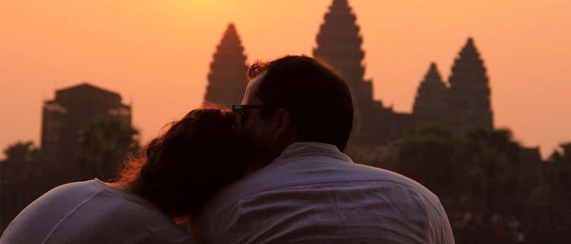 Siem Reap: Angkor Sunrise Jeep Tour / SUV Car Available - Why the jeep changes the Angkor morning