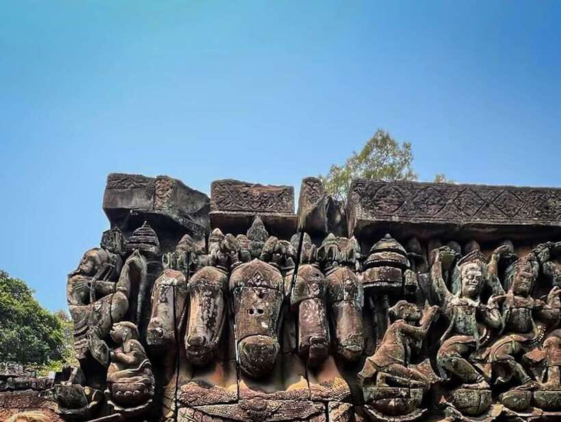 Siem Reap: Angkor Wat 2-Day Tour with Sunrise and Sunset - Transport, breaks, and the heat