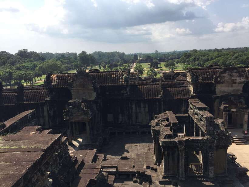 Siem Reap: Angkor Wat Half-Day Trip with Local Guide - The main limitation: Angkor Wat is only one temple