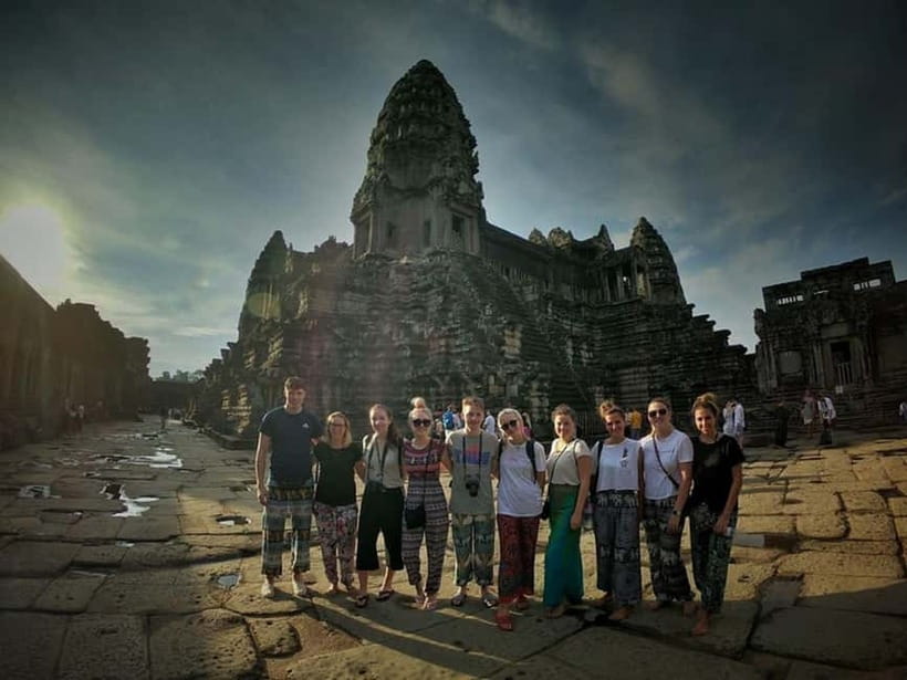 Siem Reap: Angkor Wat Private Tour with Sunrise - The two-day choice gives the temples room to breathe