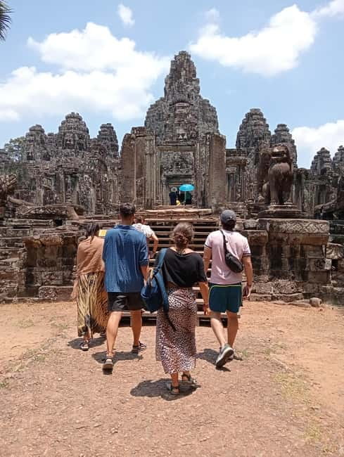 Siem Reap: Angkor Wat Small-Group Day Tour - Angkor Wat deserves the afternoon