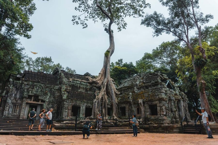 Siem Reap: Angkor Wat Small-Group Full Day Tour and Sunset - FAQ