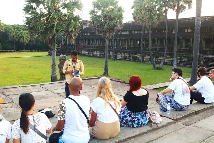 Siem Reap: Angkor Wat: Small-Group with Sunset Tour - Angkor Thom and Bayon reveal the royal city
