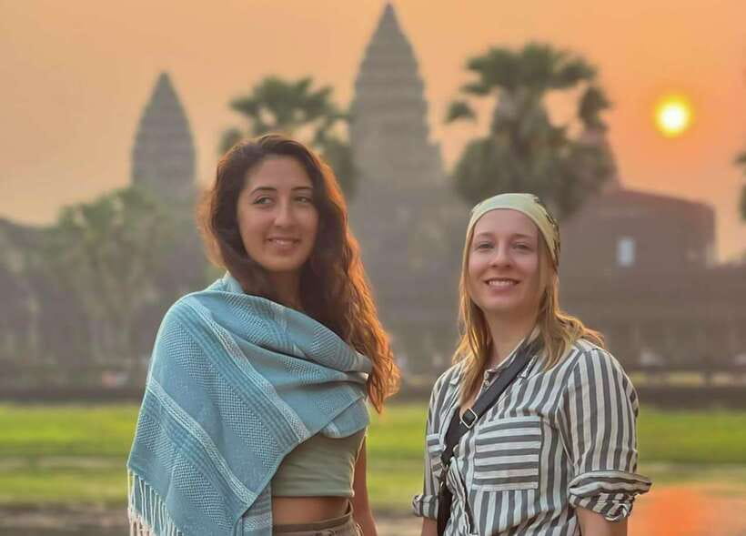 Siem Reap: Angkor Wat Sunrise and Full-Day Sightseeing Tour - The South Gate and the road back to Siem Reap