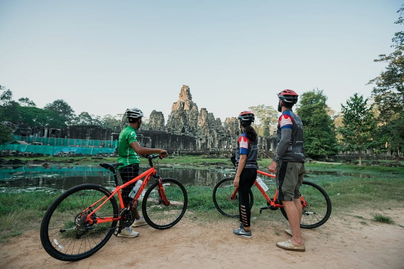 Siem Reap: Angkor Wat Sunrise Bike Tour & Jungle Breakfast - Who should book this Angkor tour?
