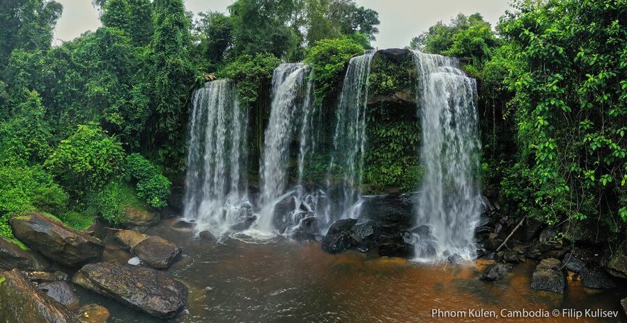 Siem Reap: Angkor Wat Temples & Phnom Kulen Park 3-Day Tour - Clothing, heat, and the rhythm of the days