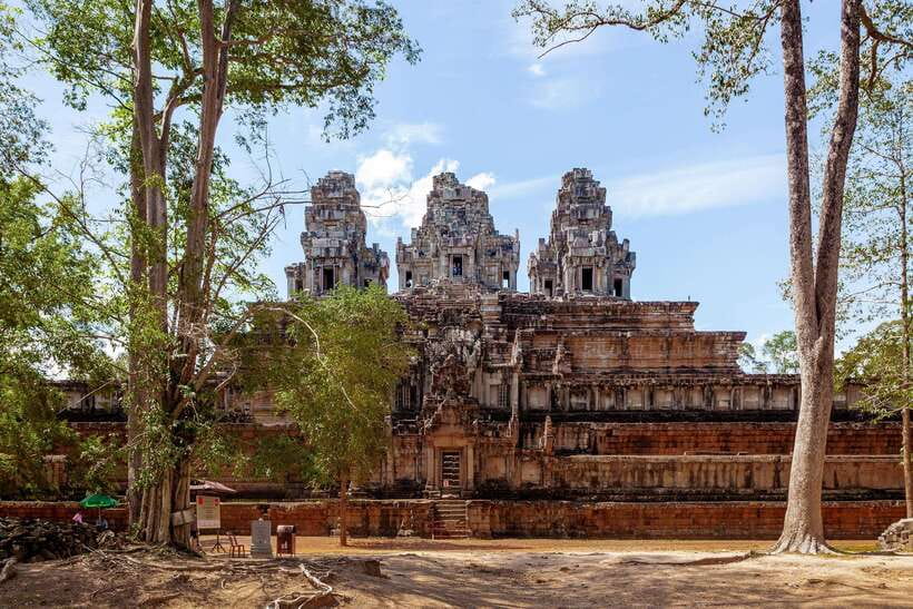 Siem Reap: Angkor Wat Tour Explore The Most Iconic Temples - Key points at a glance