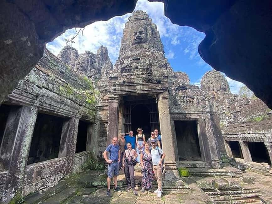 Siem Reap: Angkor Wat Tour with French-Speaking Guide - Key points before you book