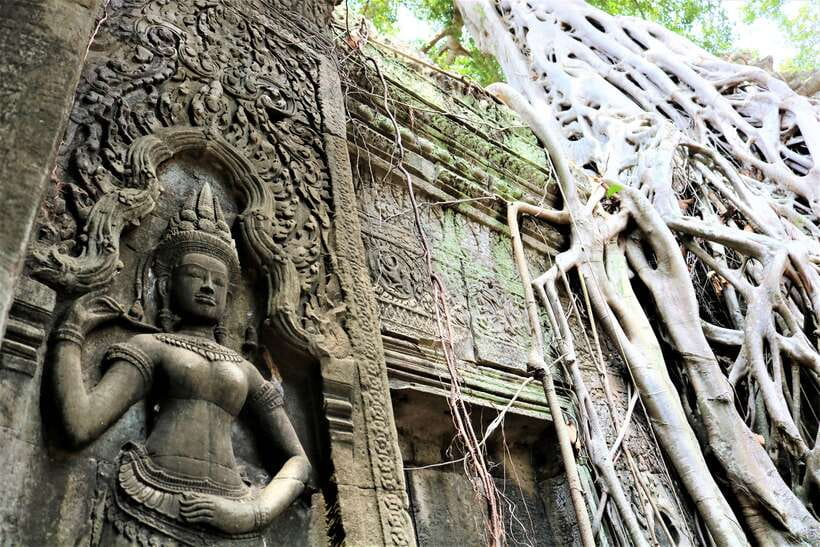 Siem Reap: Angkor Wat with German or English Guided Tour - Key points to know before you book