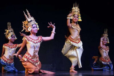 Apsara Dance Show and Dinner with Hotel Pickup