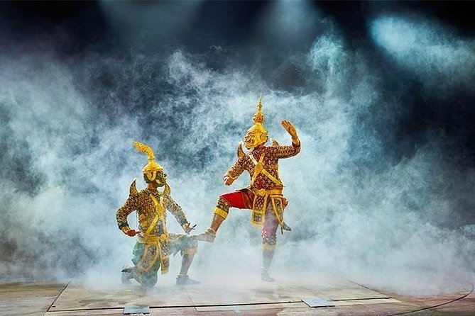 Siem Reap Apsara Dinner show & Hotel Pick up - The tuk-tuk ride from your hotel