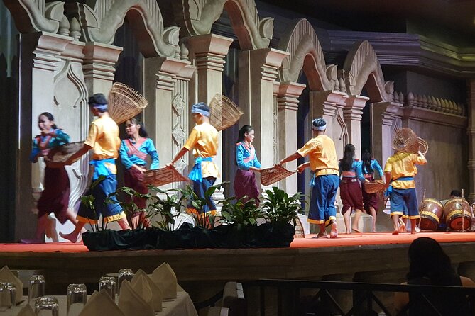 Siem Reap Apsara Dinner show & Hotel Pick up - The venue and atmosphere