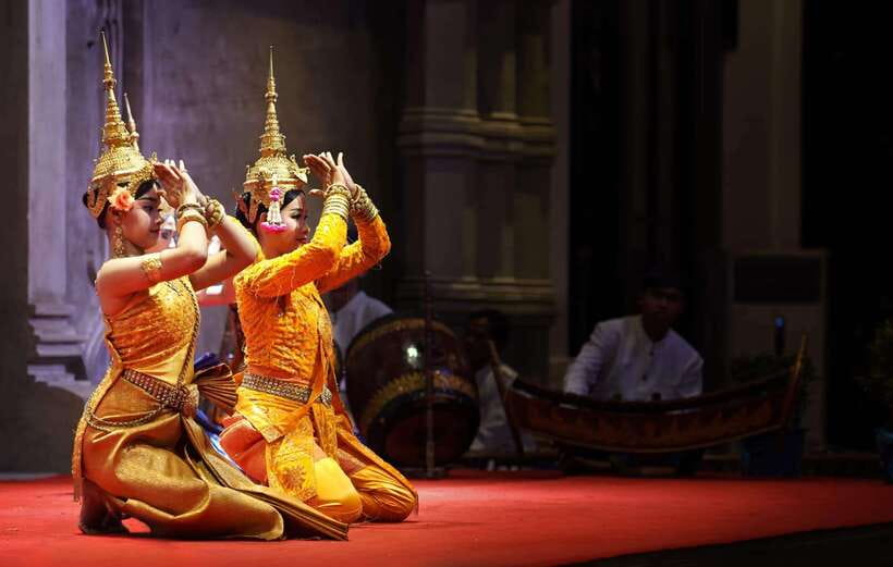 Siem Reap: Apsara Show Including Dinner & Hotel Pickup - What the Apsara performance means