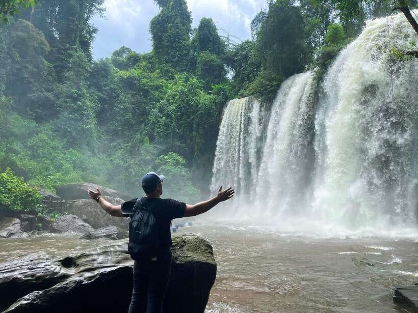 Siem Reap: Beng Mealea, Banteay Srei & Kulen Waterfall Trip - Beng Mealea and the appeal of a broken ruin