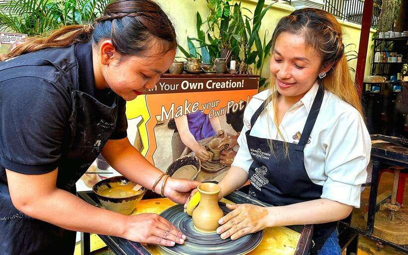 Siem Reap: Cambodian Pottery Class - Learning on a foot-powered wheel