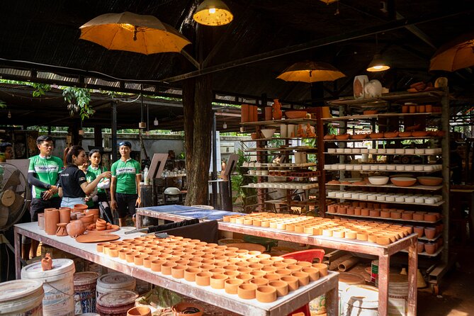 Siem Reap City Bike Tour / E-Bike or Tuk Tuk - Starting at the bike shop and choosing an e-bike