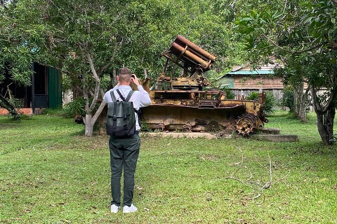 Siem Reap City Tour with War Museum and Killing Field - What the $47 price covers