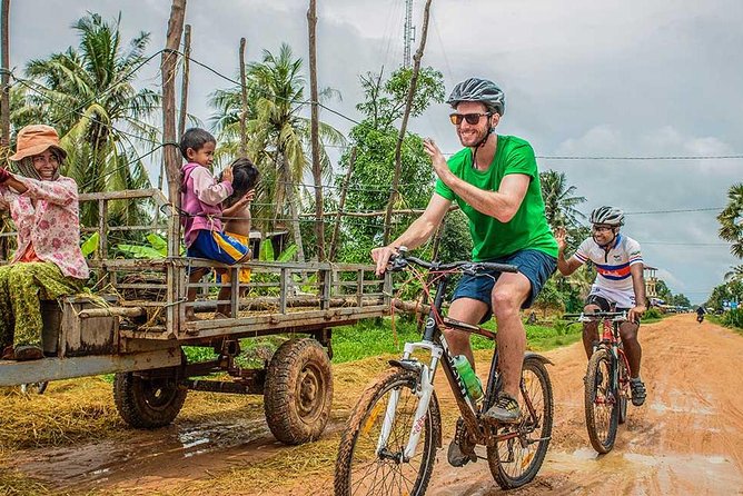 Siem Reap Countryside Guided Tour by Bike and E-Bike Private Tour - Meeting at Pte Kru Café at 7:45 or 8:00 am