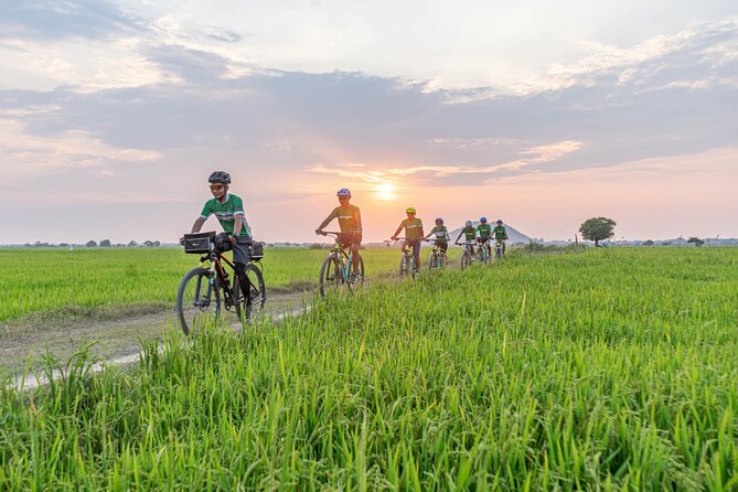 Siem Reap Countryside Sunset Bike Tour / E-Bike or Tuk Tuk - Chreav and the everyday Cambodia most tours skip