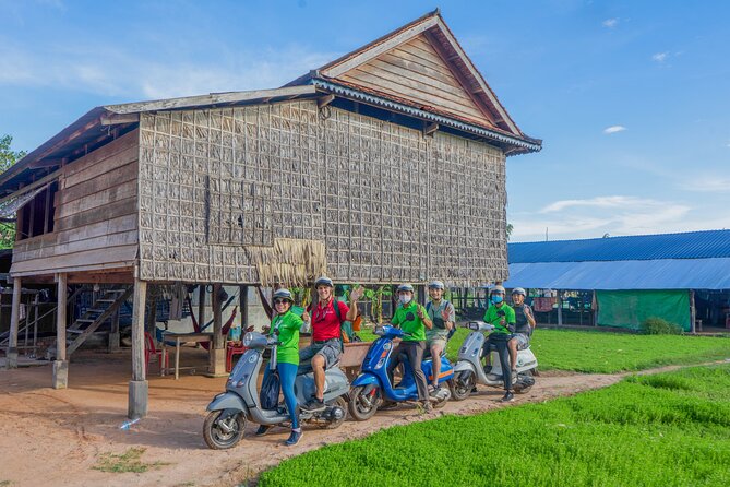 Siem Reap Countryside Sunset Vespa Tour / Tuk Tuk Available - From Siem Reap streets to the rice fields