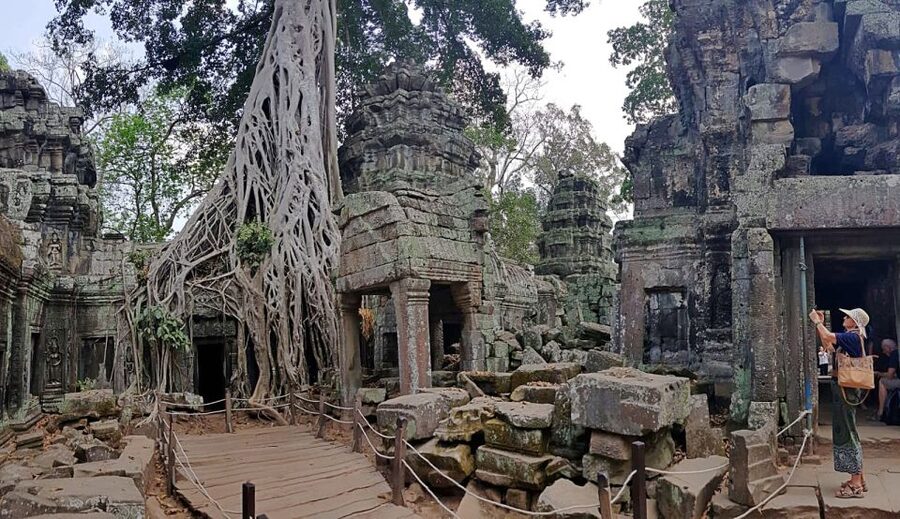 Siem Reap - Discover Angkor Wat by Jeep - Villages, back roads, and everyday Cambodia