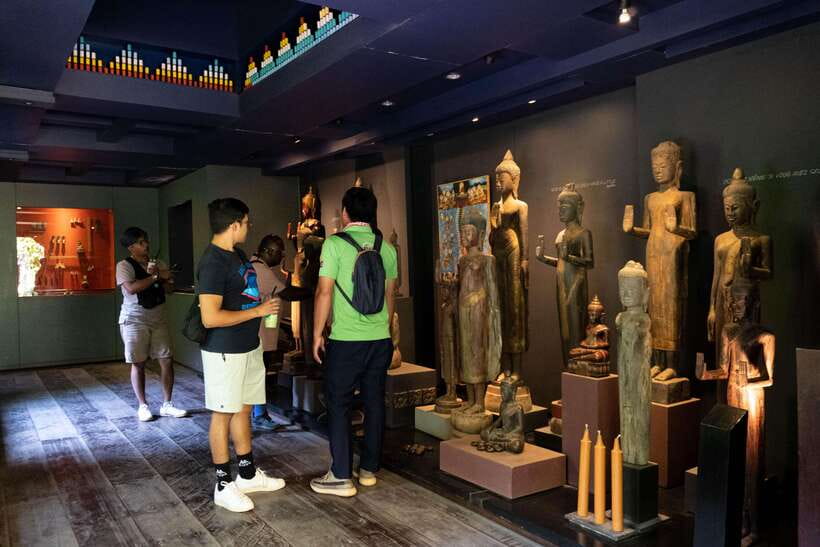 Siem Reap Evening Food Tour - On Promotion Price limit Offer - Road 60, where the evening gets adventurous