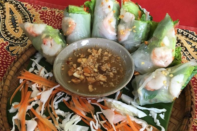 Siem Reap Evening Street foods Tours by Tuk Tuk - Who should book it