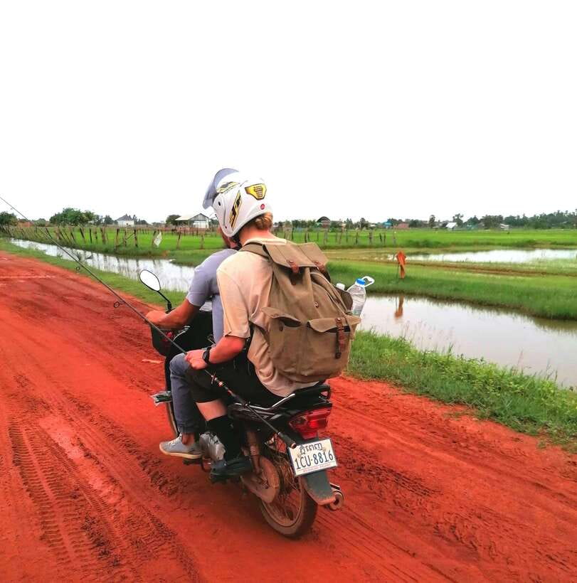 Siem Reap: Fishing in the rice fields, in the villages of Siem Reap - What the $68 price gives you