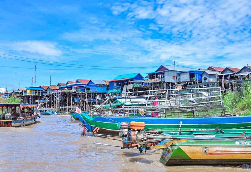 Siem Reap: Floating Village and Sunset Private Boat Tour - A Private Boat Gives the Village More Meaning