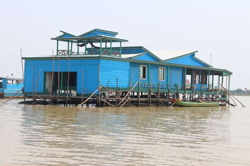 Siem Reap: Floating Village Tour - When the river opens onto Tonle Sap
