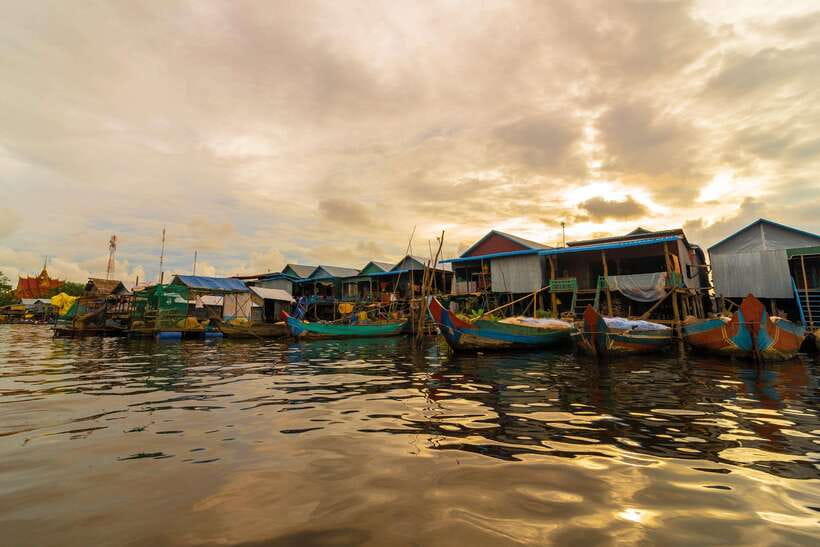 Siem Reap Floating Village Tour, Kompong Phluk Tour - The one-hour ride from Siem Reap