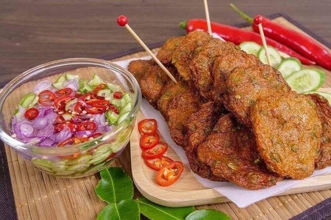 Siem Reap Food Tour By Local - The boldest course at Psar Chaa Old Market